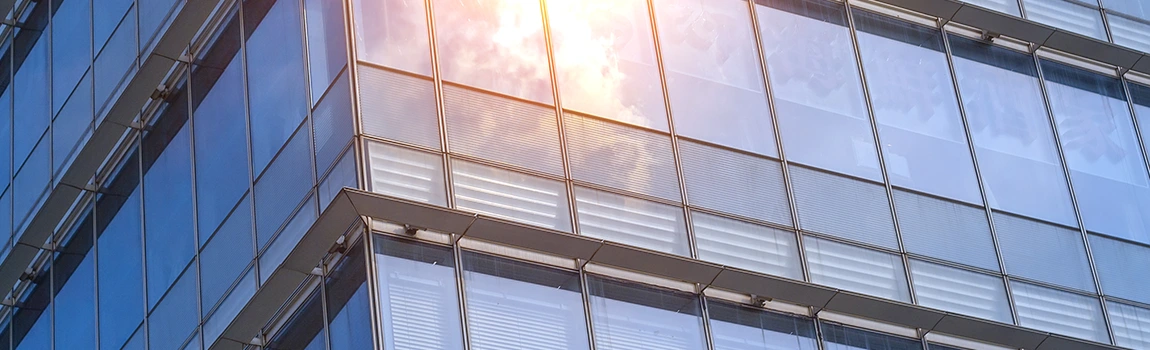 UV-Resistant Glass Experts in Poinciana, FL